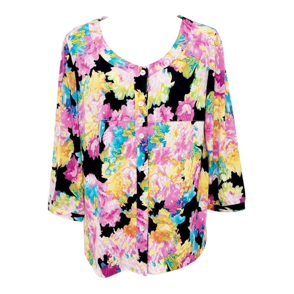 2/$20 Vintage Y2K Pink & Black Flower Pattern Buttons Down Shirt Size: M